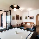 At Its - By Myhomeincomo * Menaggio
